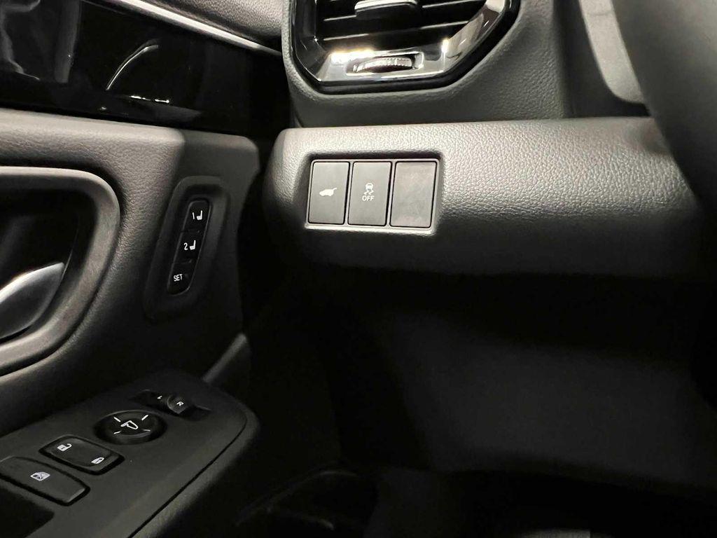 new 2025 Honda Pilot car, priced at $44,342