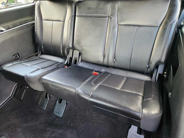 used 2021 Ford Expedition car, priced at $35,800