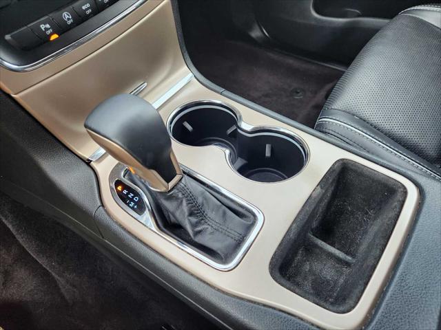 used 2017 Jeep Grand Cherokee car, priced at $17,587