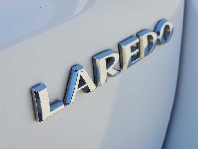 used 2017 Jeep Grand Cherokee car, priced at $17,587