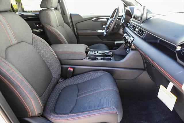 new 2025 Honda Pilot car, priced at $40,187