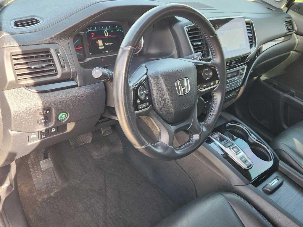 used 2020 Honda Pilot car, priced at $19,880