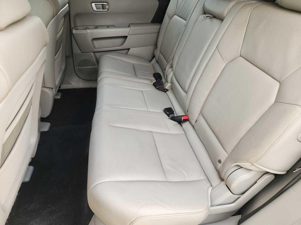 used 2009 Honda Pilot car, priced at $10,995