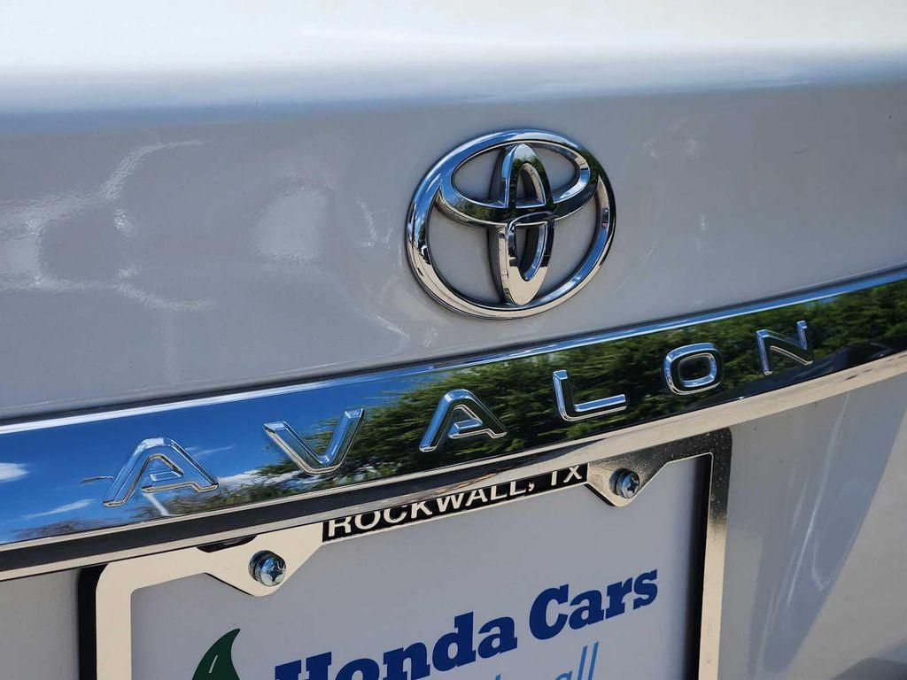 used 2012 Toyota Avalon car, priced at $9,226