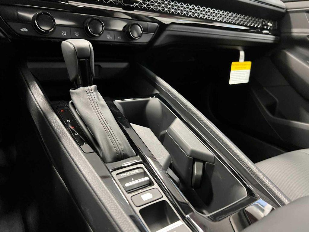new 2025 Honda Accord Hybrid car, priced at $33,373