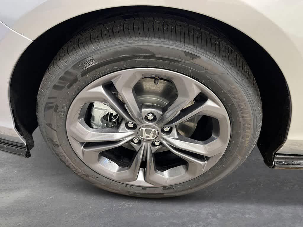 new 2025 Honda Accord Hybrid car, priced at $33,373