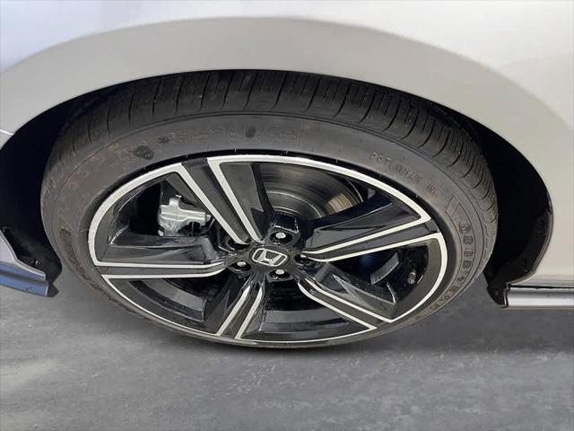 new 2025 Honda Accord Hybrid car, priced at $32,323