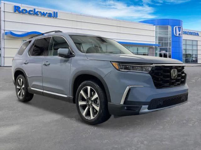 new 2025 Honda Pilot car, priced at $51,204