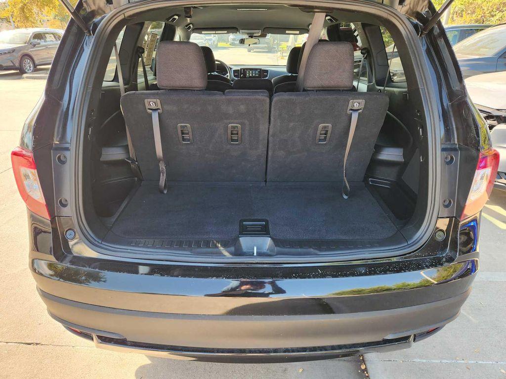 used 2022 Honda Pilot car, priced at $29,725