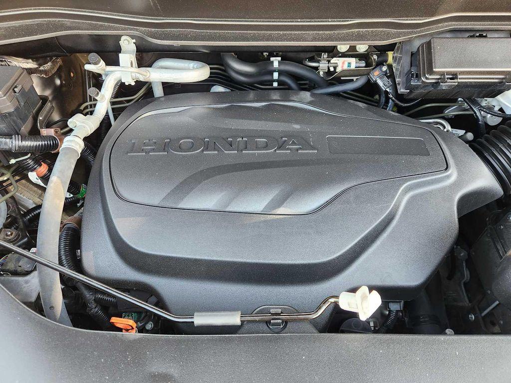 used 2022 Honda Pilot car, priced at $29,725