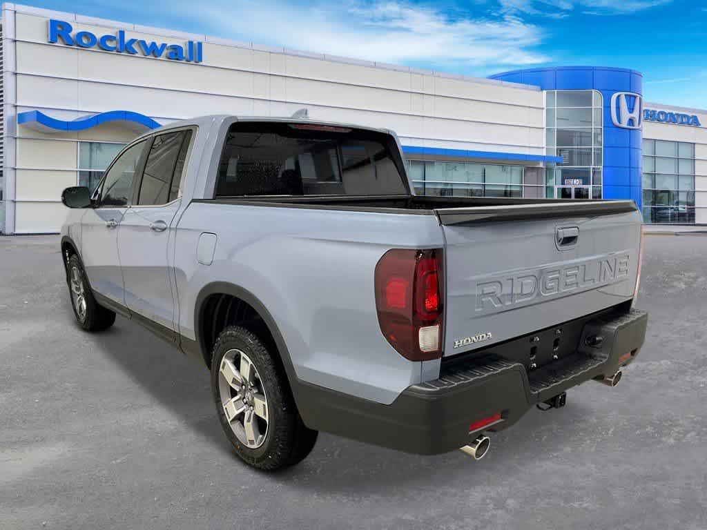 new 2025 Honda Ridgeline car, priced at $42,192