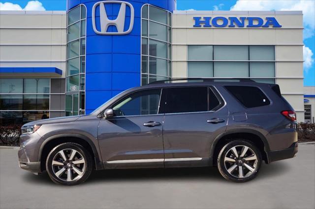 used 2024 Honda Pilot car, priced at $42,819