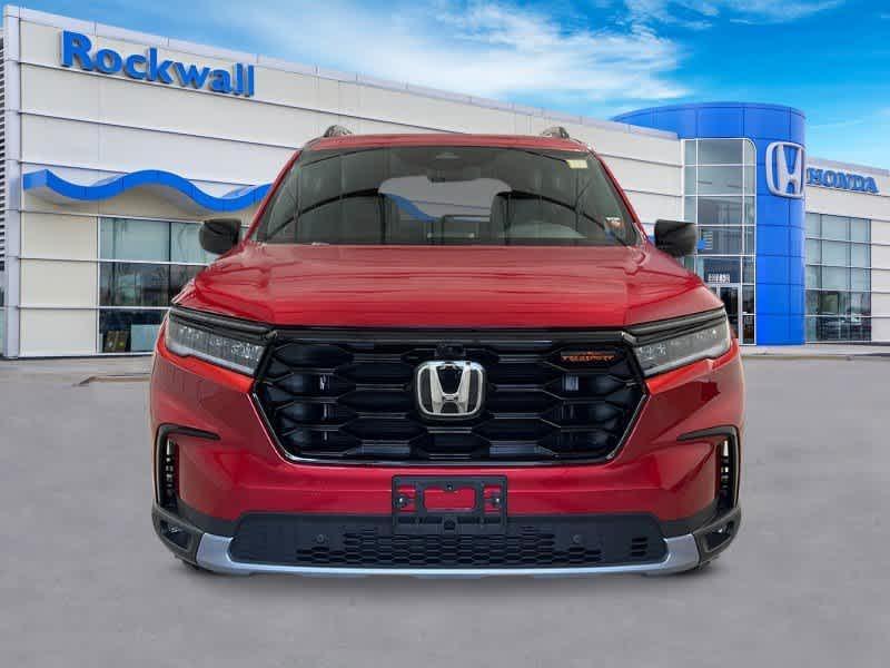 new 2025 Honda Pilot car, priced at $50,450