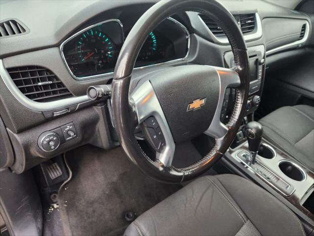 used 2015 Chevrolet Traverse car, priced at $12,716