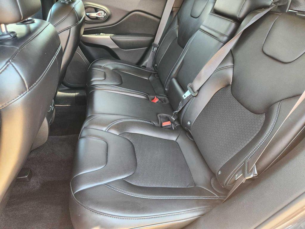 used 2019 Jeep Cherokee car, priced at $14,929