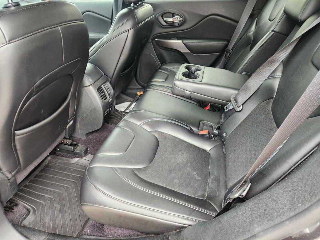 used 2019 Jeep Cherokee car, priced at $16,784