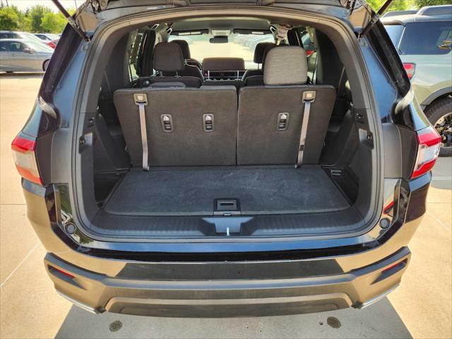 used 2025 Honda Pilot car, priced at $35,888