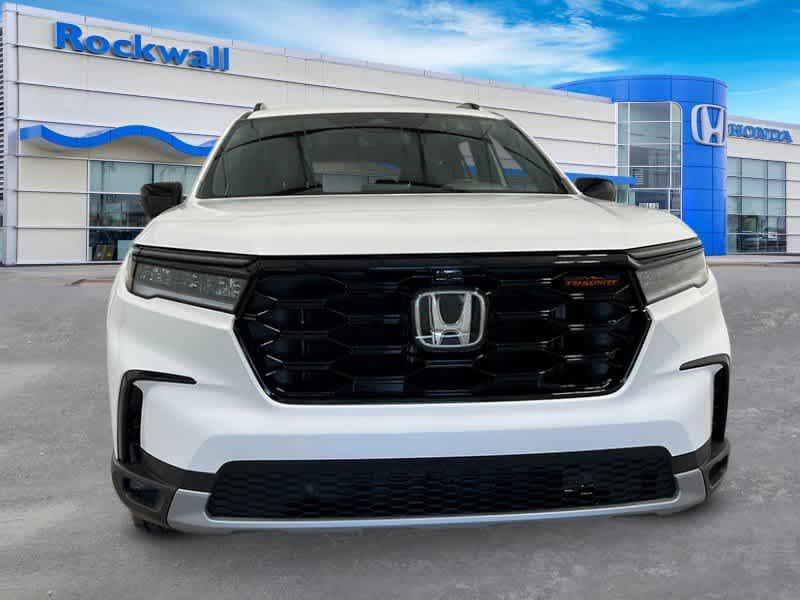 new 2025 Honda Pilot car, priced at $48,214