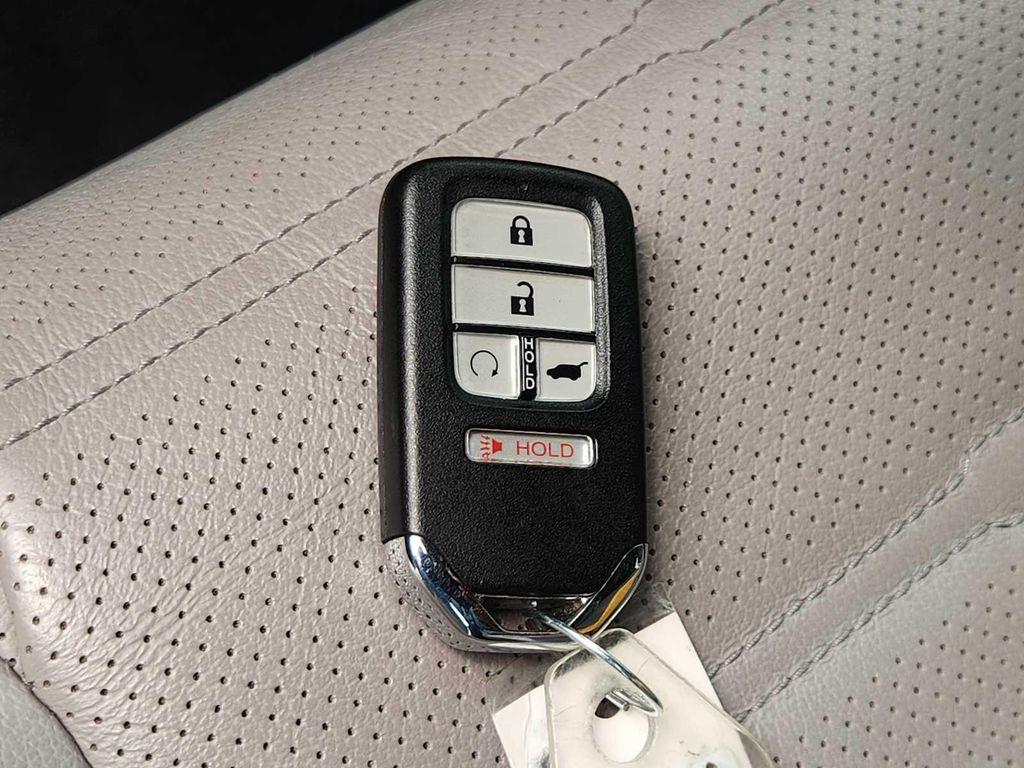 used 2021 Honda CR-V Hybrid car, priced at $22,599