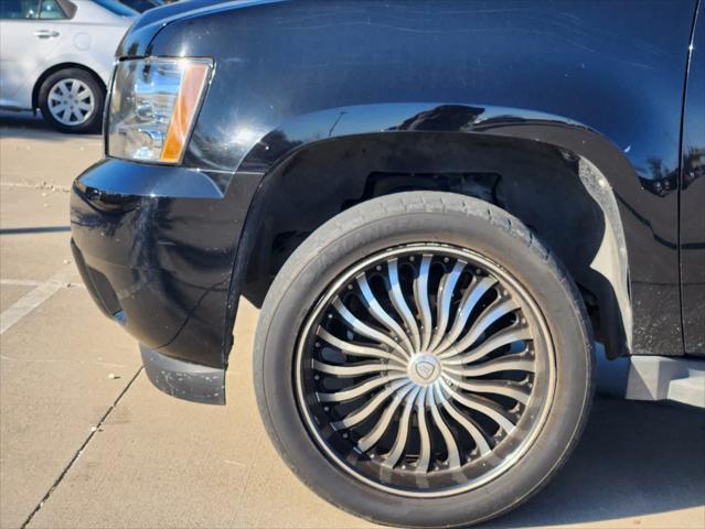 used 2011 Chevrolet Avalanche car, priced at $12,988