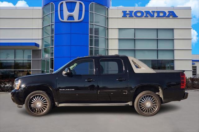 used 2011 Chevrolet Avalanche car, priced at $12,988