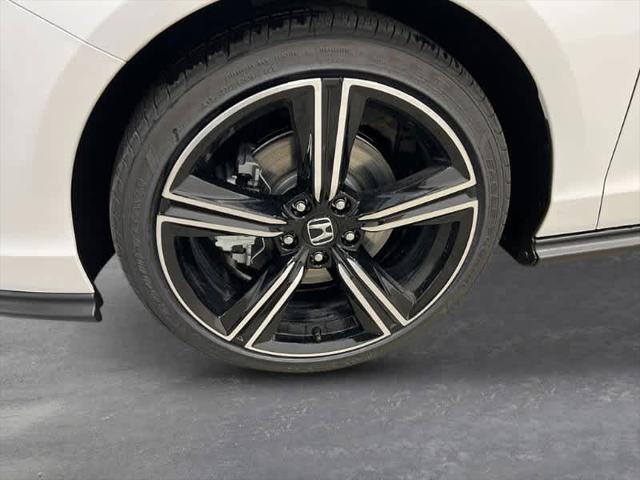 new 2025 Honda Accord Hybrid car, priced at $33,555