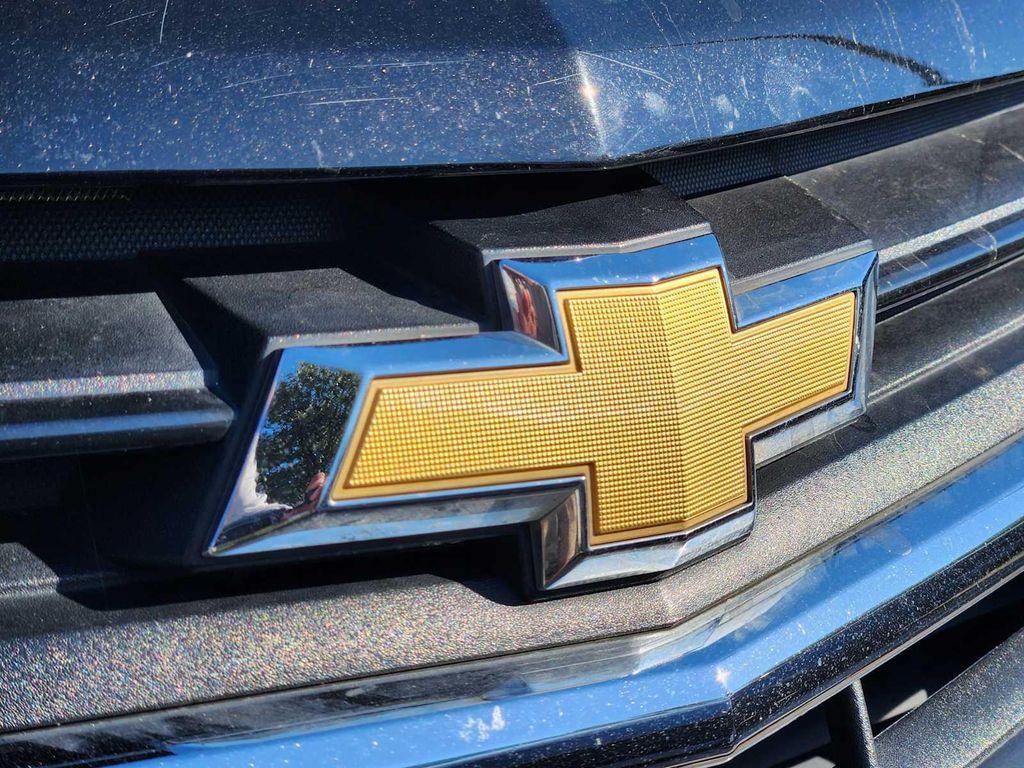 used 2020 Chevrolet Equinox car, priced at $13,570