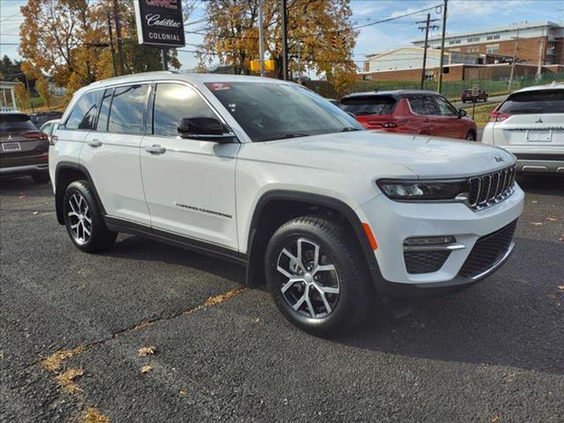 used 2023 Jeep Grand Cherokee car, priced at $35,875