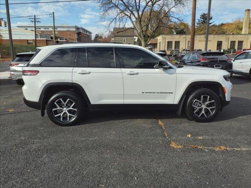 used 2023 Jeep Grand Cherokee car, priced at $35,875