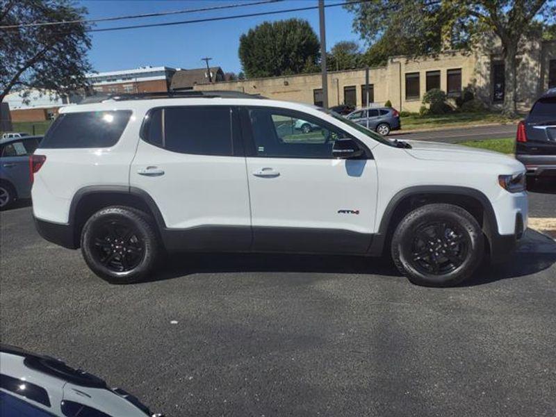 used 2022 GMC Acadia car, priced at $28,980