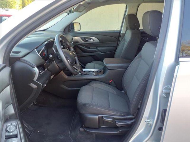 used 2020 Chevrolet Traverse car, priced at $21,913