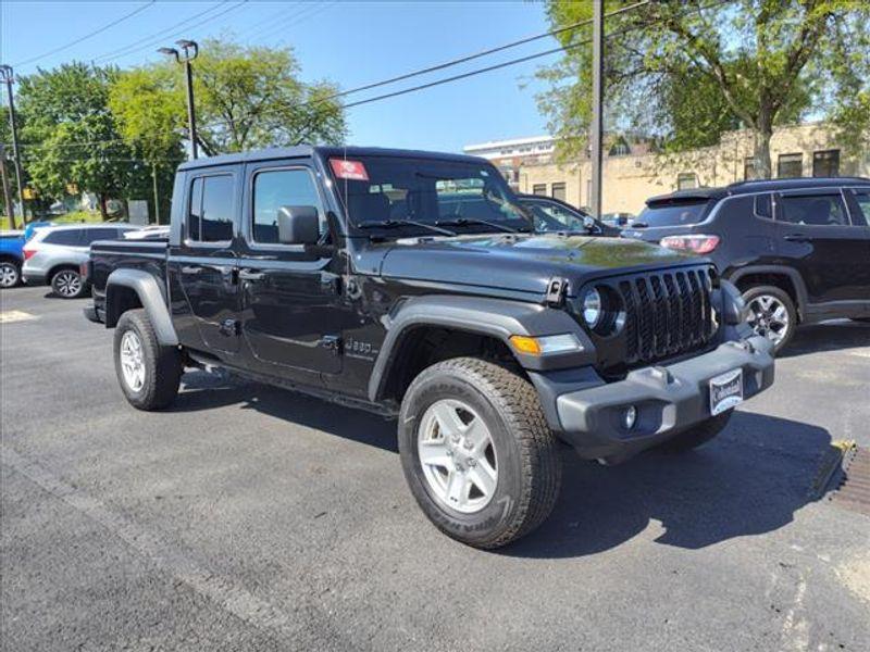 used 2020 Jeep Gladiator car, priced at $34,980