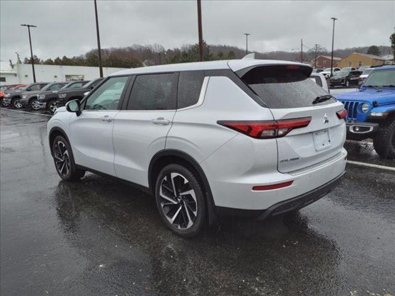 used 2022 Mitsubishi Outlander car, priced at $22,480