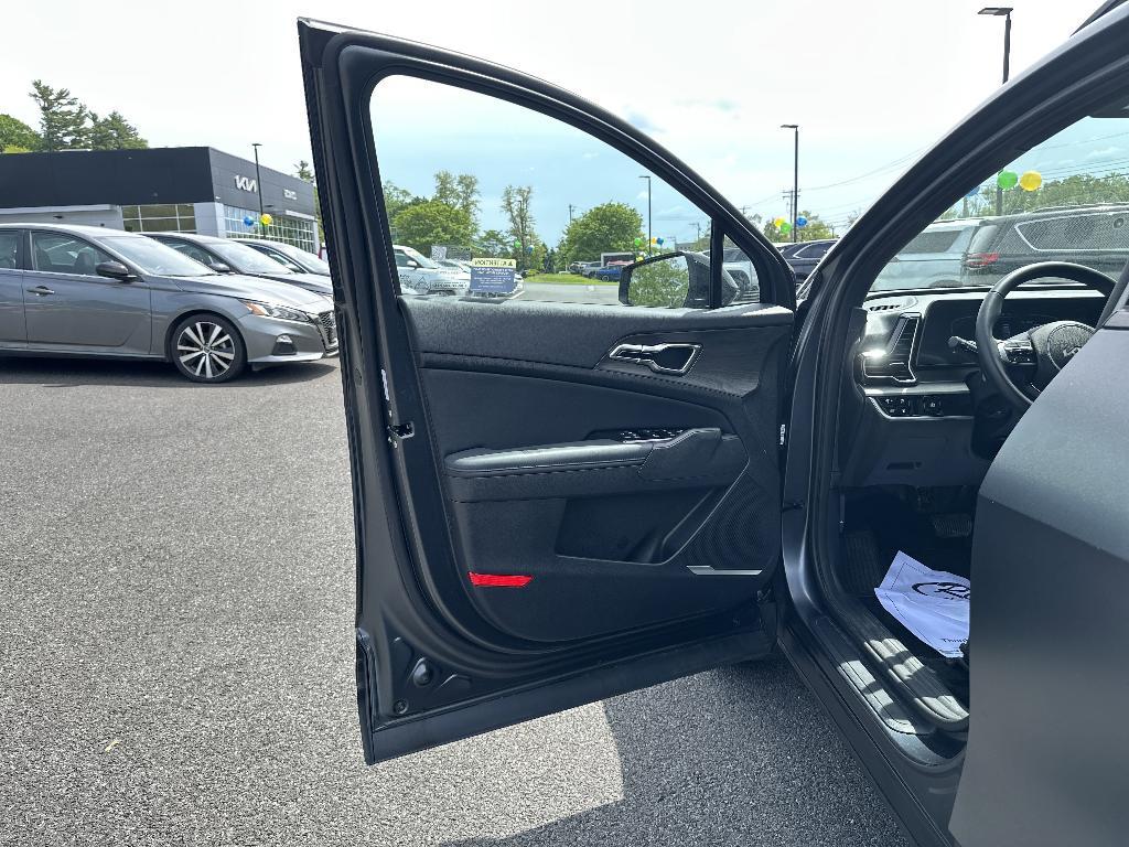 used 2025 Kia Sportage Plug-In Hybrid car, priced at $38,949