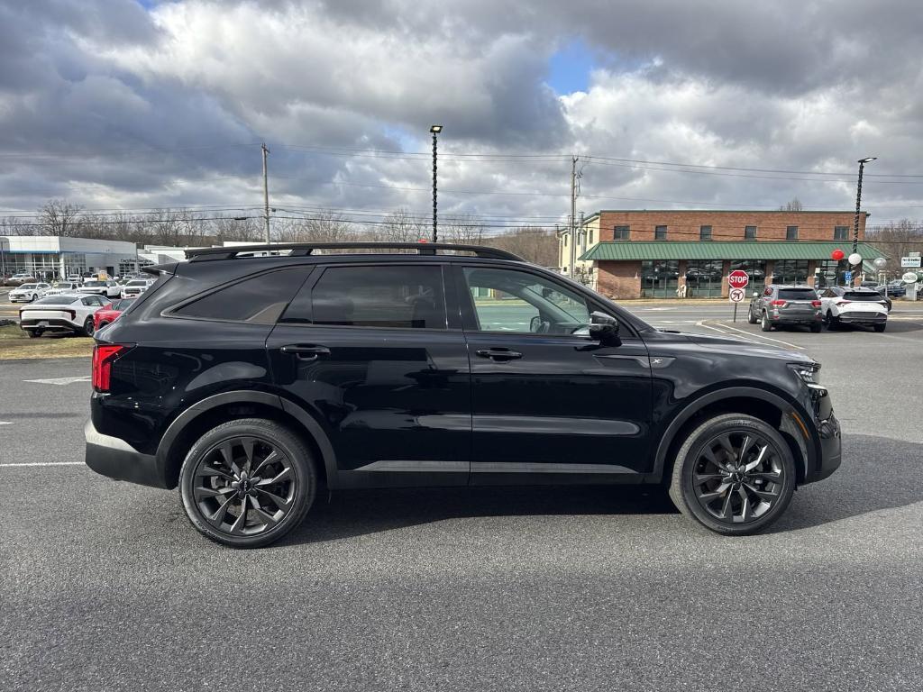 used 2022 Kia Sorento car, priced at $29,816