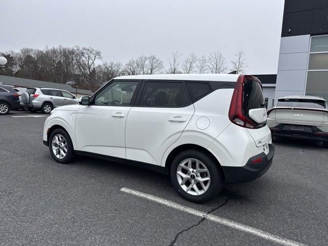 used 2022 Kia Soul car, priced at $16,298