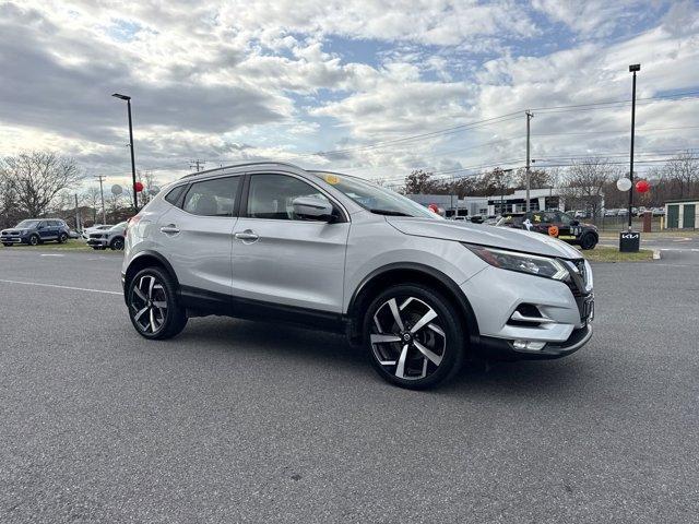 used 2020 Nissan Rogue Sport car, priced at $18,000