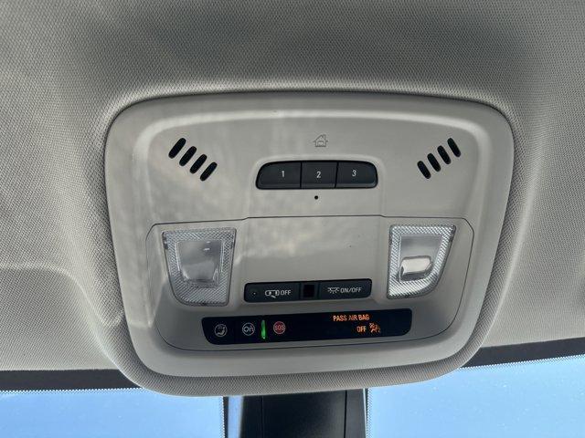 used 2020 Chevrolet Traverse car, priced at $21,999