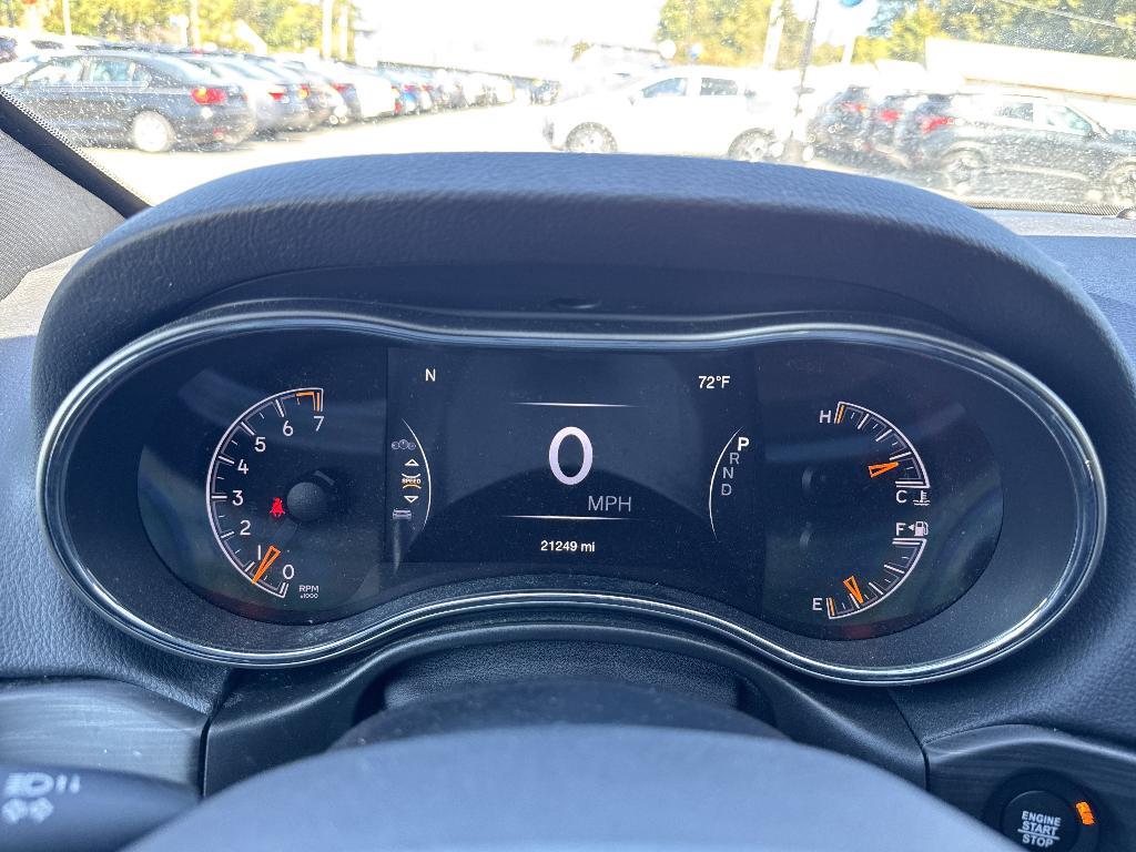 used 2021 Jeep Grand Cherokee car, priced at $25,499