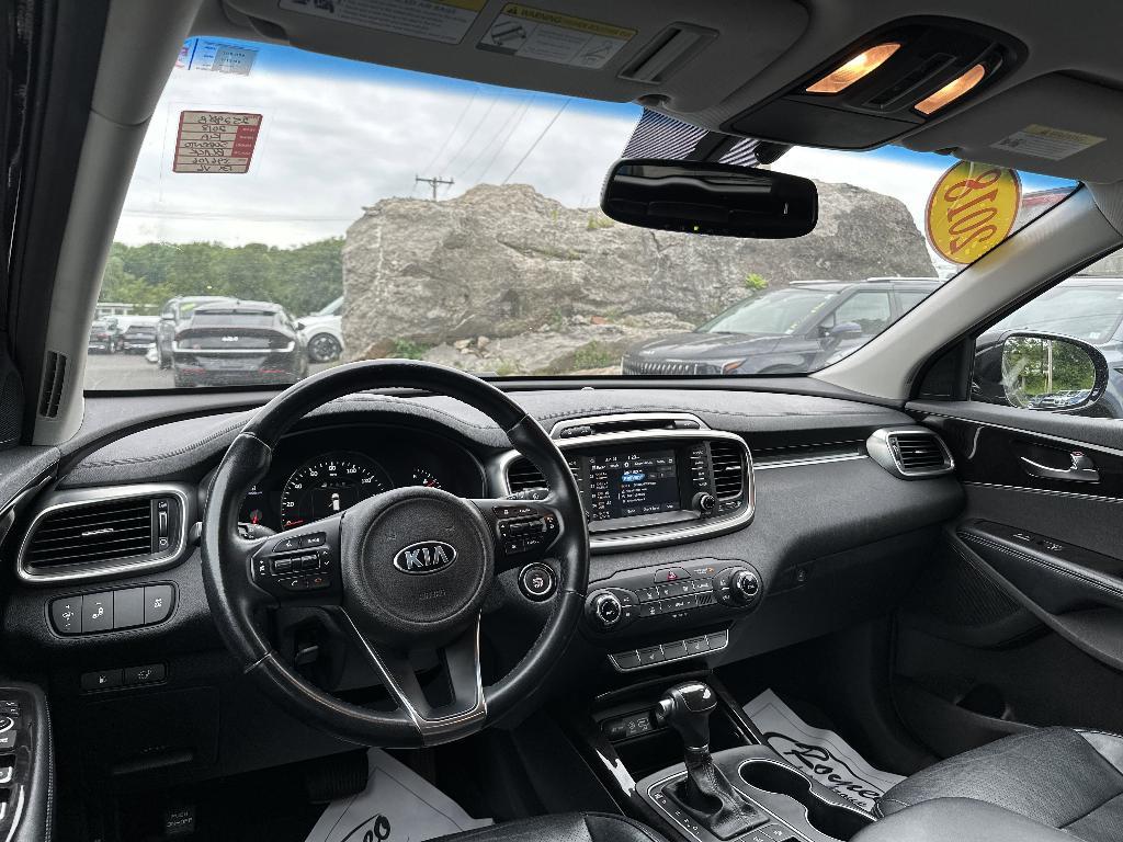 used 2018 Kia Sorento car, priced at $12,931