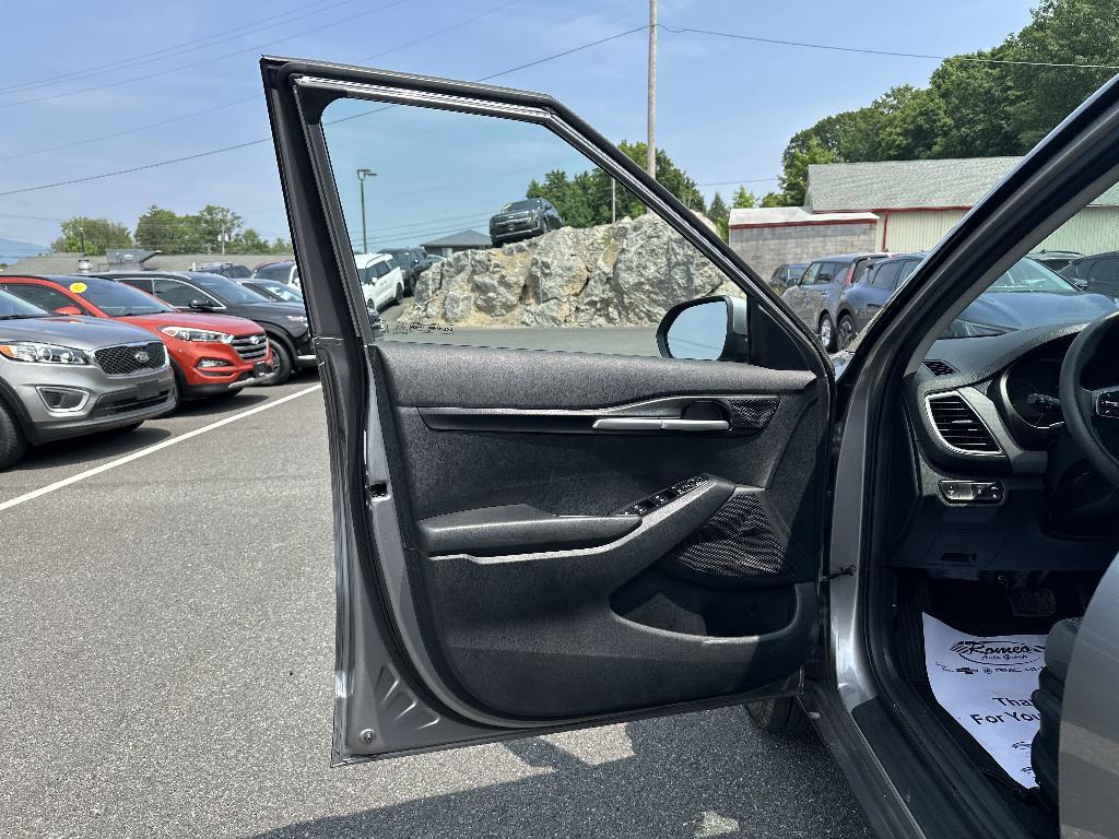 used 2023 Kia Seltos car, priced at $19,499