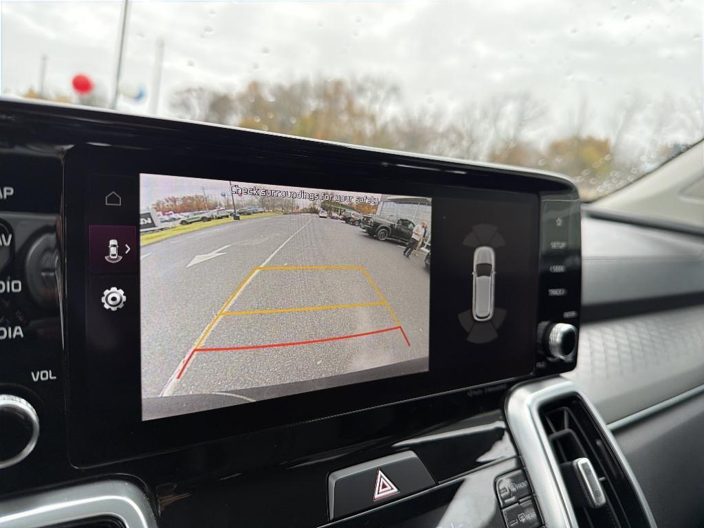 used 2022 Kia Sorento Plug-In Hybrid car, priced at $26,799