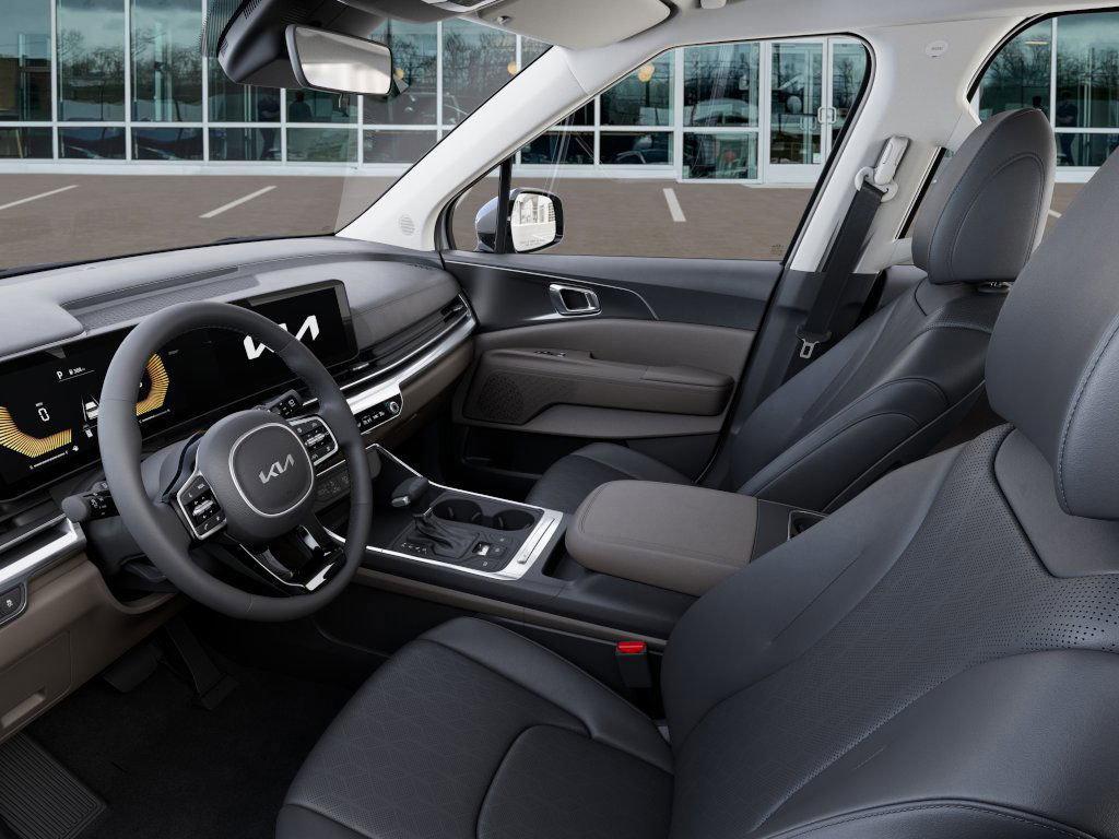 new 2025 Kia Carnival car, priced at $41,025