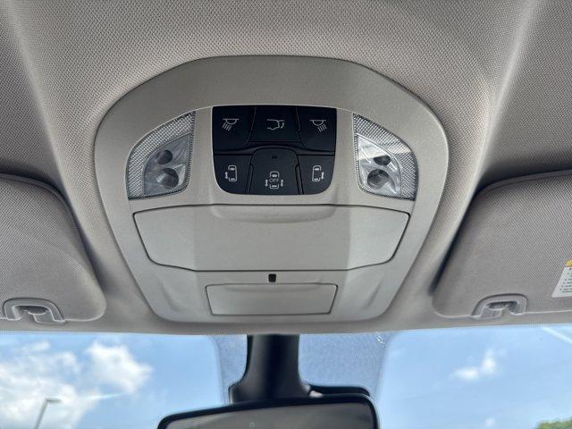 used 2023 Chrysler Pacifica car, priced at $24,357