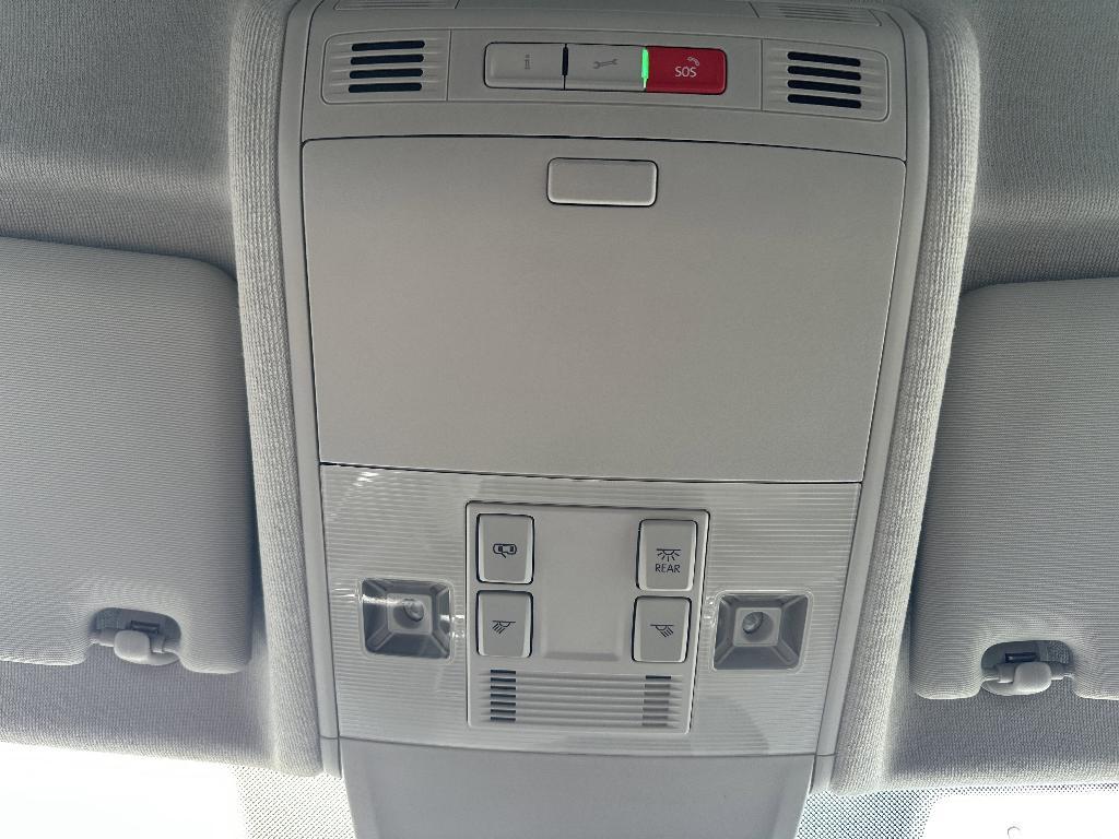 used 2022 Volkswagen Tiguan car, priced at $19,995