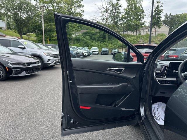 used 2023 Kia Sportage Hybrid car, priced at $28,885