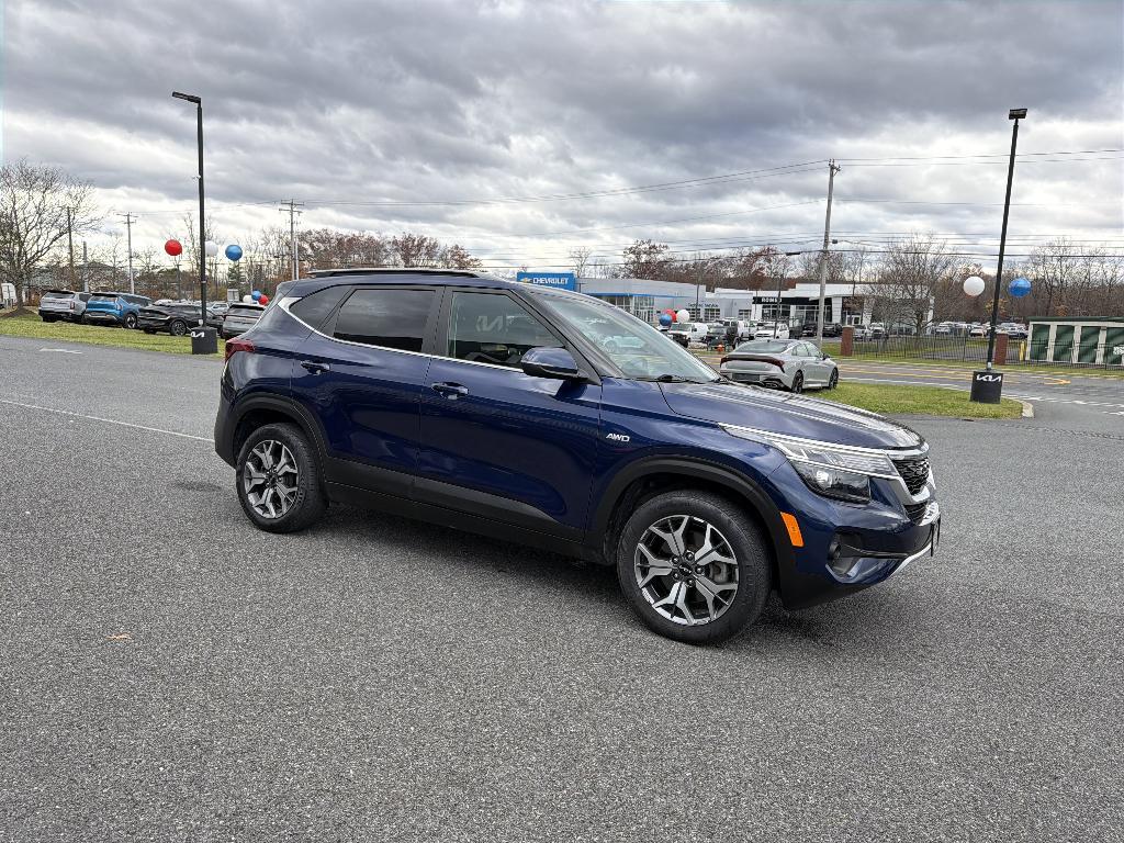used 2023 Kia Seltos car, priced at $23,595
