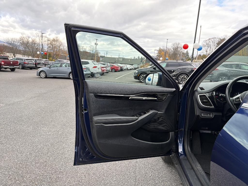 used 2023 Kia Seltos car, priced at $23,595