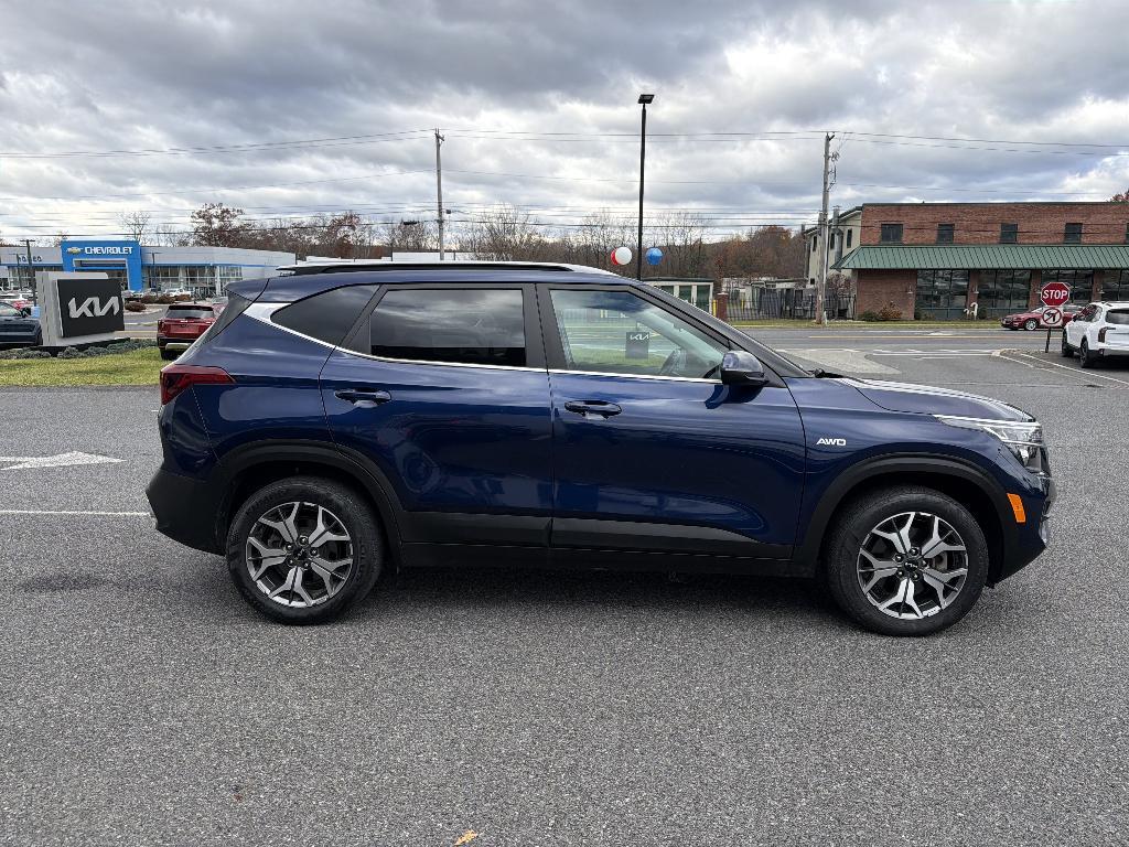 used 2023 Kia Seltos car, priced at $23,595