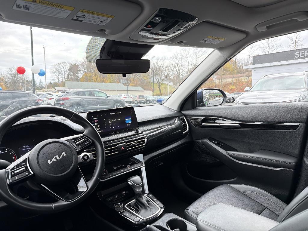 used 2023 Kia Seltos car, priced at $23,595